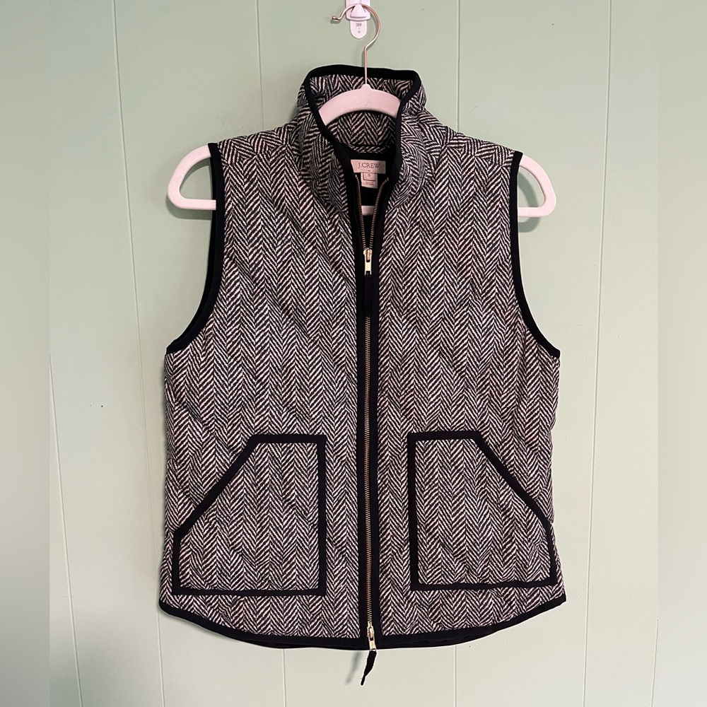 J CREW Down Filled Puffer Vest Herringbone Black White Winter Fall Class…